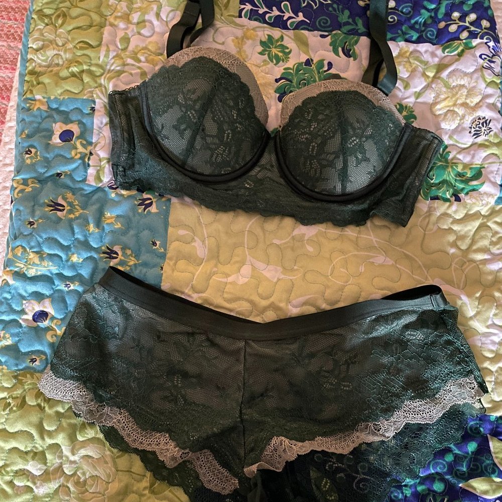 BLUSH Balconette Bra 34B & Boyshort M